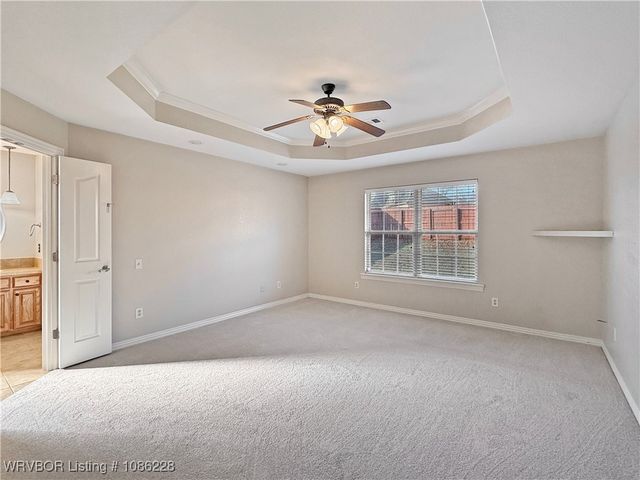 2117 Parkway Circle, Van Buren, AR 72956