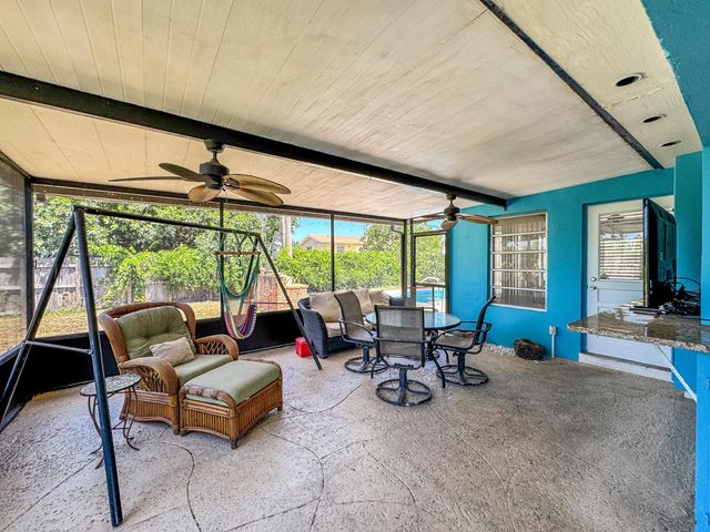 1326 Lake Erie Drive, Lake Worth, FL 33461