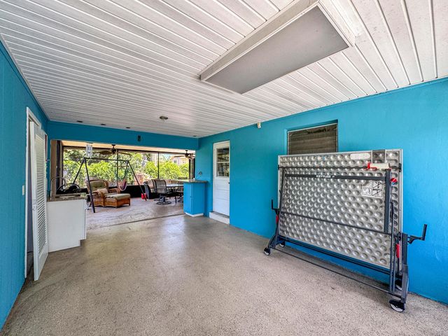 1326 Lake Erie Drive, Lake Worth, FL 33461