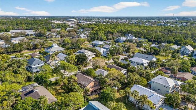 750 Park AVE, Naples, FL 34110