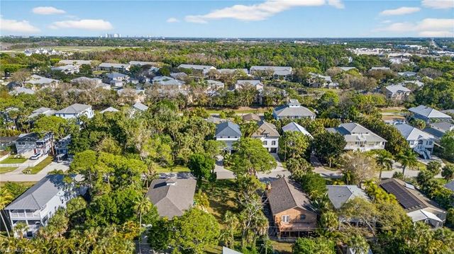 750 Park AVE, Naples, FL 34110