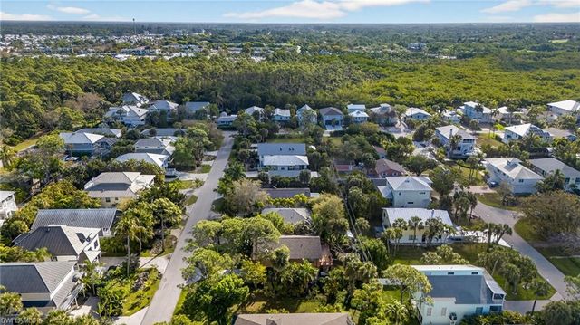 750 Park AVE, Naples, FL 34110