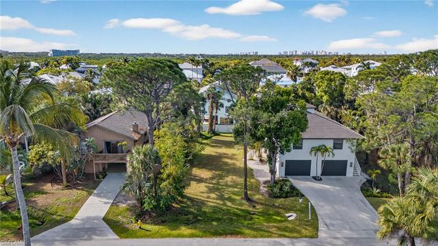 750 Park AVE, Naples, FL 34110