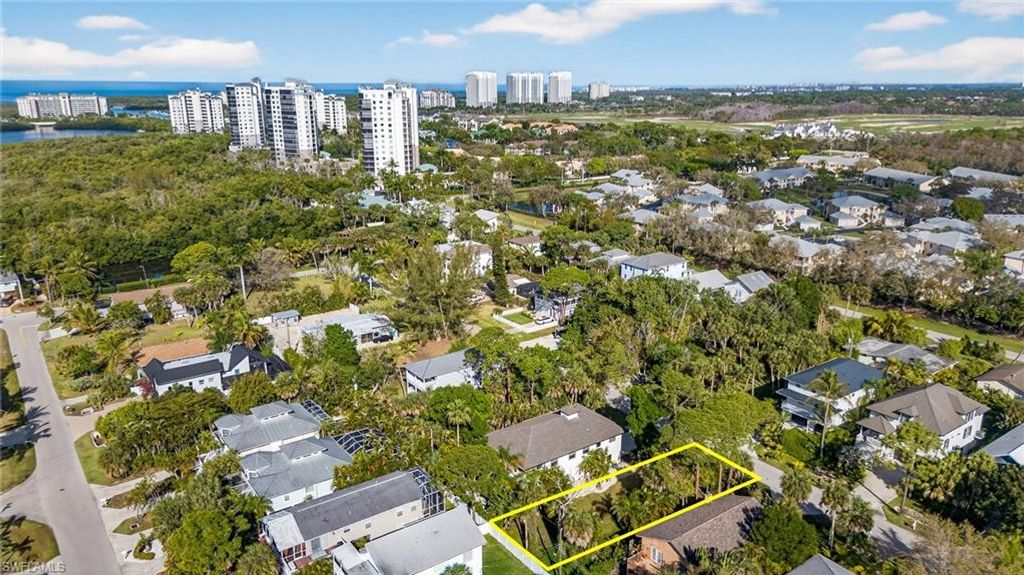 750 Park AVE, NAPLES, FL 34110 — photo 2
