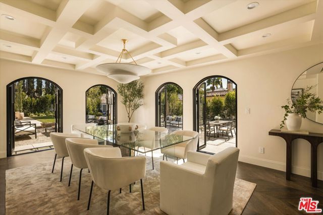 134 N Mccadden Place, Los Angeles, CA 90004