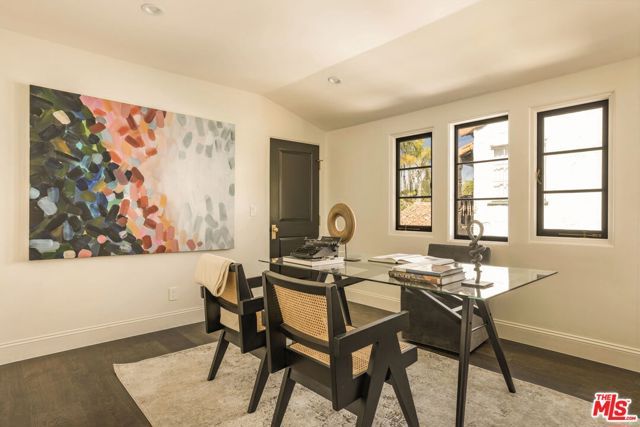 134 N Mccadden Place, Los Angeles, CA 90004