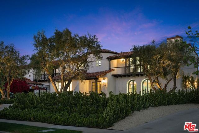 134 N Mccadden Place, Los Angeles, CA 90004