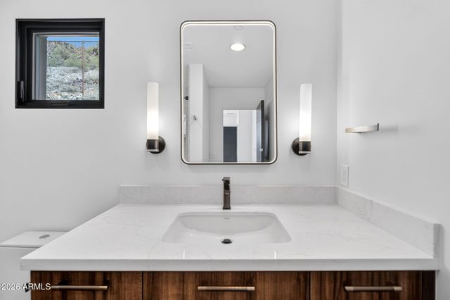 7903 N 54TH Place, Paradise Valley, AZ 85253