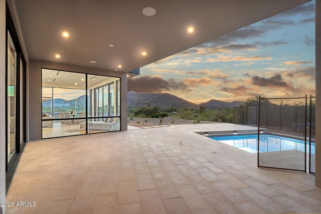 7903 N 54TH Place, Paradise Valley, AZ 85253