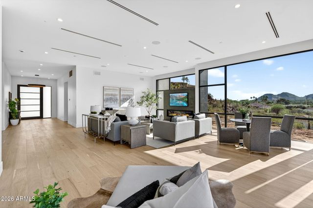 7903 N 54TH Place, Paradise Valley, AZ 85253