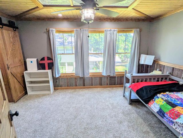 708 Highland Ave, Salina, KS 67401