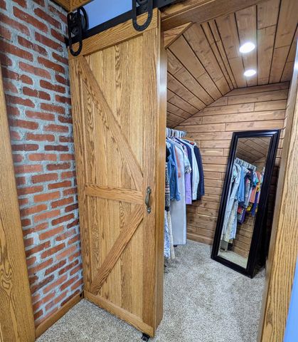 708 Highland Ave, Salina, KS 67401