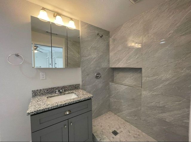 1512 38TH AVENUE N, St Petersburg, FL 33704