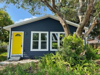 1512 38TH AVENUE N, St Petersburg, FL 33704
