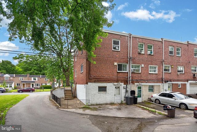 801 TAYLOR DR, Folcroft, PA 19032