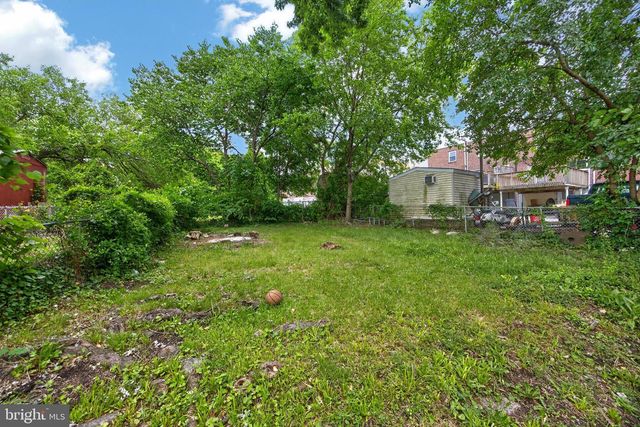 801 TAYLOR DR, Folcroft, PA 19032