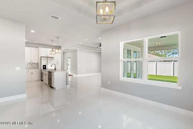 20 EVANSVILLE Lane, Palm Coast, FL 32164