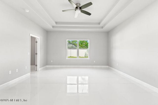 20 EVANSVILLE Lane, Palm Coast, FL 32164