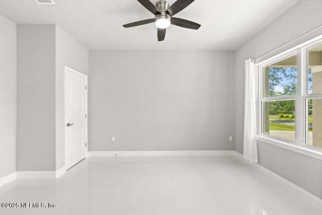 20 EVANSVILLE Lane, Palm Coast, FL 32164