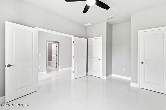 20 EVANSVILLE Lane, Palm Coast, FL 32164