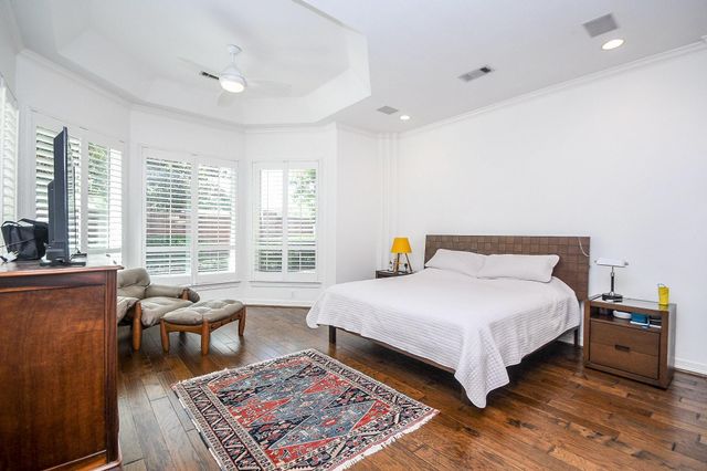 19 Clear Springs Court, Sugar Land, TX 77479