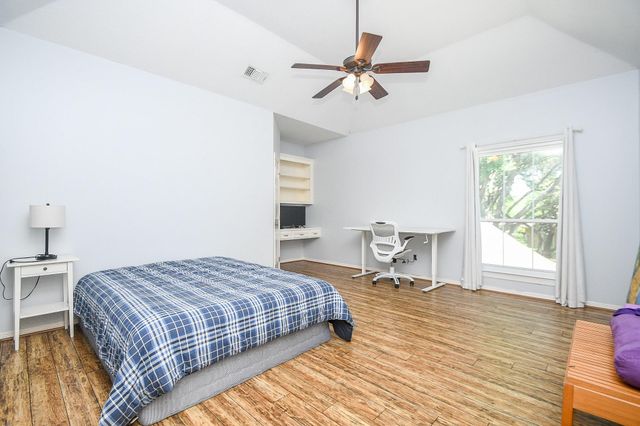 19 Clear Springs Court, Sugar Land, TX 77479