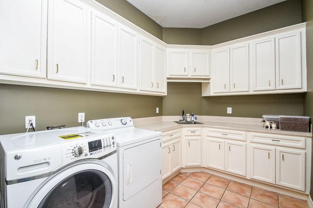 19 Clear Springs Court, Sugar Land, TX 77479