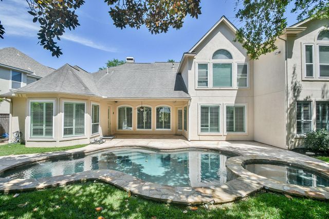 19 Clear Springs Court, Sugar Land, TX 77479