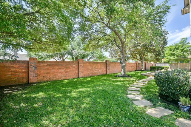 19 Clear Springs Court, Sugar Land, TX 77479