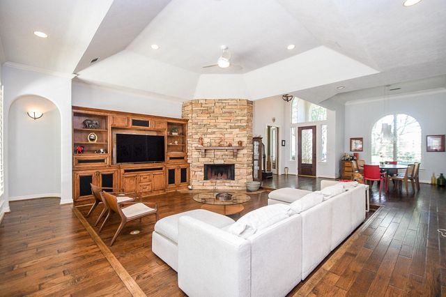 19 Clear Springs Court, Sugar Land, TX 77479