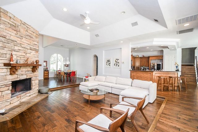 19 Clear Springs Court, Sugar Land, TX 77479