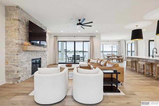 6213 N 295th Street, Valley, NE 68064