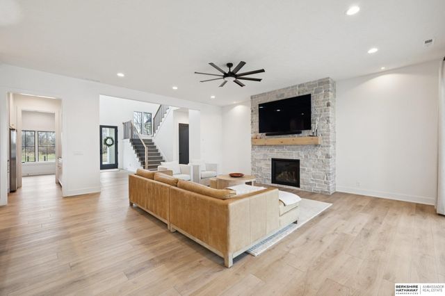 6213 N 295th Street, Valley, NE 68064