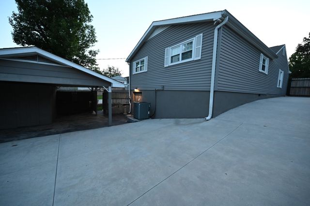 1036 Wynnwood Road, Chattanooga, TN 37412