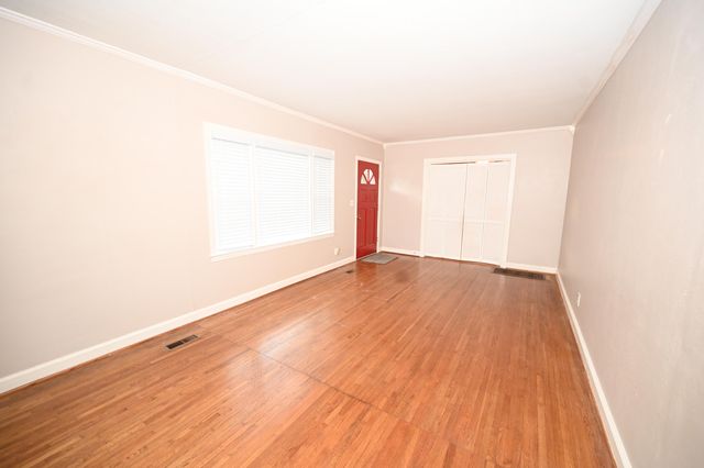 1036 Wynnwood Road, Chattanooga, TN 37412