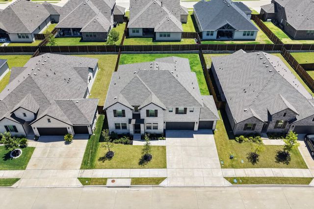 274 Wishing Pond Road, Lavon, TX 75166