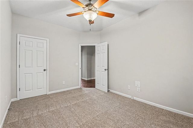 5700 Sullivan Point Drive, Powder Springs, GA 30127