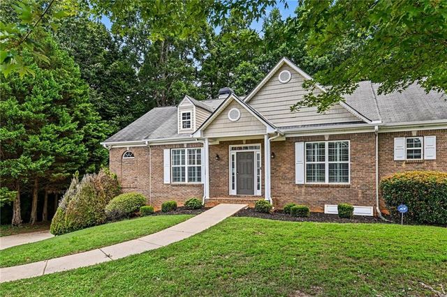 5700 Sullivan Point Drive, Powder Springs, GA 30127
