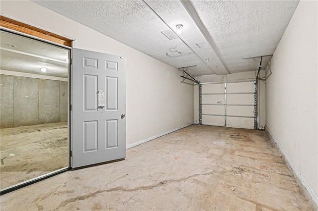 5700 Sullivan Point Drive, Powder Springs, GA 30127