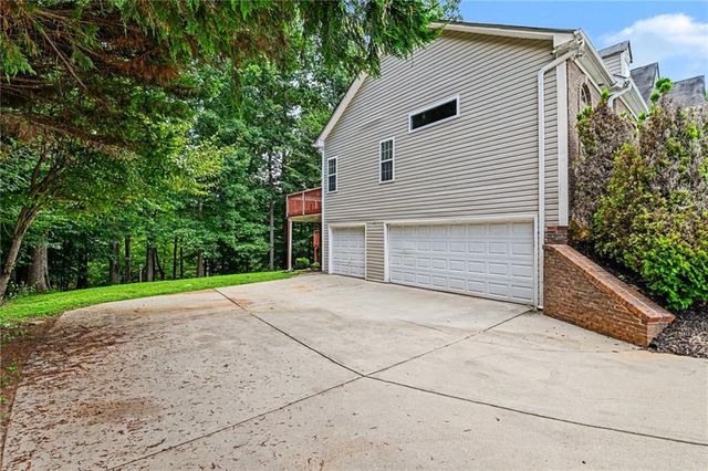 5700 Sullivan Point Drive, Powder Springs, GA 30127