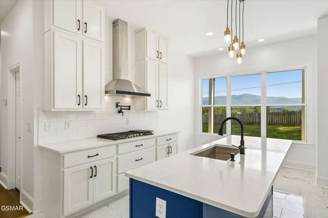 183 Thorn Road, Newport, TN 37821