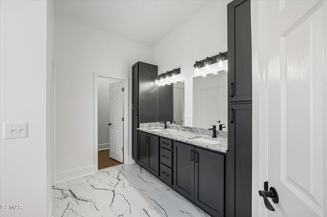 183 Thorn Road, Newport, TN 37821