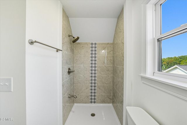 183 Thorn Road, Newport, TN 37821