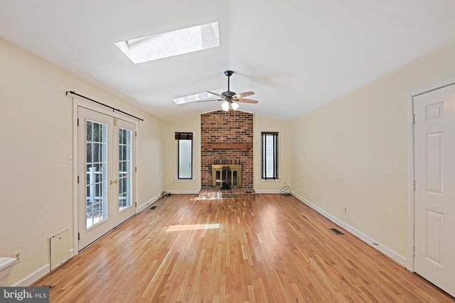 9404 GOLDFIELD LN, Burke, VA 22015