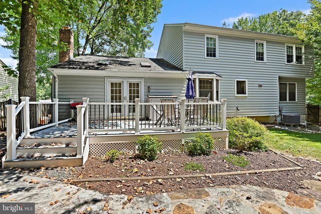 9404 GOLDFIELD LN, Burke, VA 22015