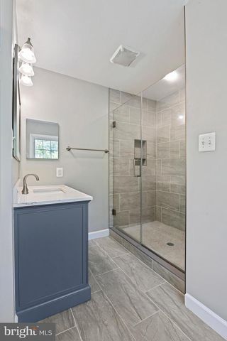 9404 GOLDFIELD LN, Burke, VA 22015
