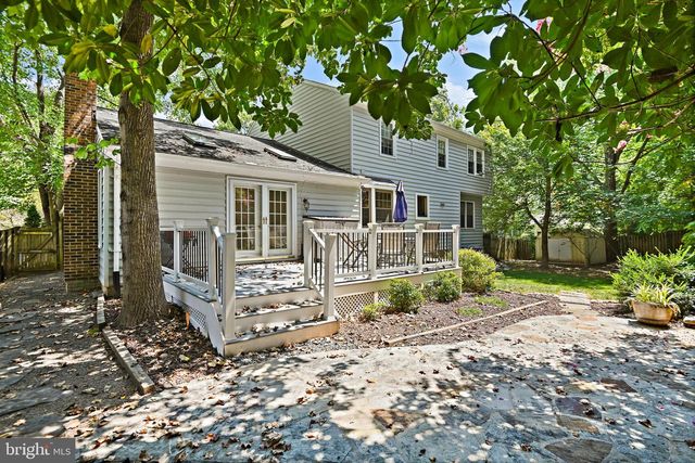 9404 GOLDFIELD LN, Burke, VA 22015