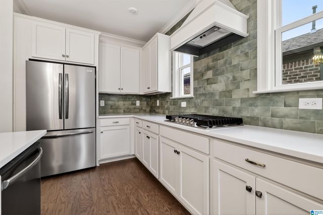 126 JEFFERSON PLACE, Birmingham, AL 35242