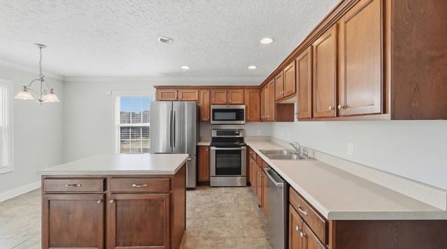 75 Battle Bluff Drive, Rossville, GA 30741