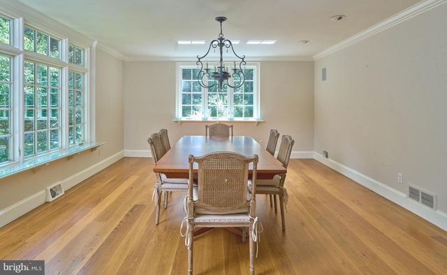 1045 LOWER PINE CREEK RD, Chester Springs, PA 19425